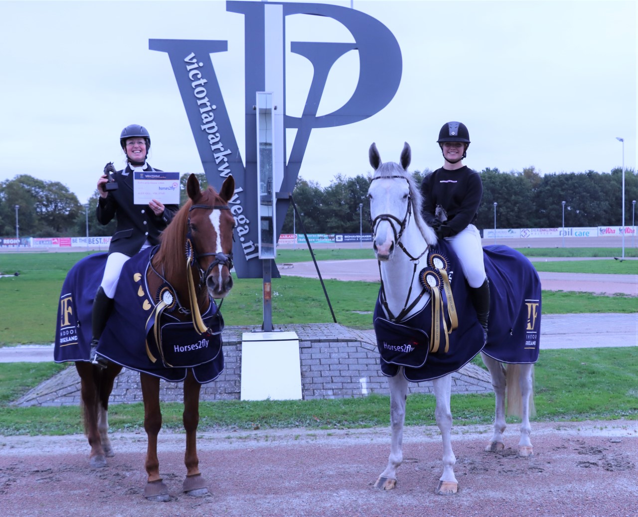 Marianne Wortel en Jasmein de Boer winnen Horses2Fly Cup